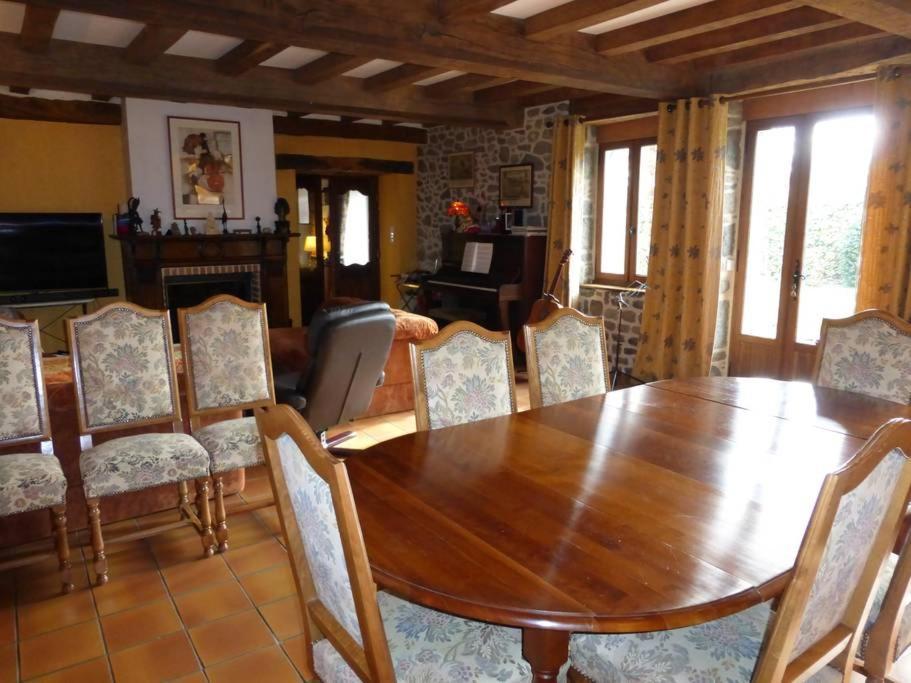 Les Petites Chapelles Bed & Breakfast Saint-Pierre-de-Plesguen Exterior photo