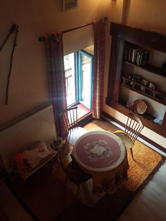 Les Petites Chapelles Bed & Breakfast Saint-Pierre-de-Plesguen Exterior photo